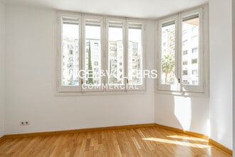 Office in Barcelona, Barcelona to rent Interior Photo- Image 1 of 29