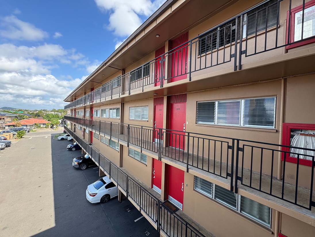 1145 Gulick Ave, Honolulu, HI for sale Building Photo- Image 1 of 1