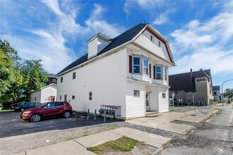 148 Forest Ave, Buffalo, NY for sale Primary Photo- Image 1 of 1