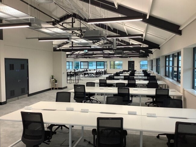 More details for Dairyhouse Ln, Altrincham - Office to Rent