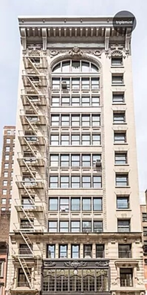 7 E 20th St, New York, NY for rent - Building Photo - Image 1 of 7