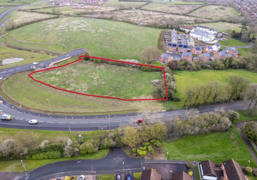 11 Winchester Dr, Melton Mowbray for sale - Aerial - Image 2 of 3