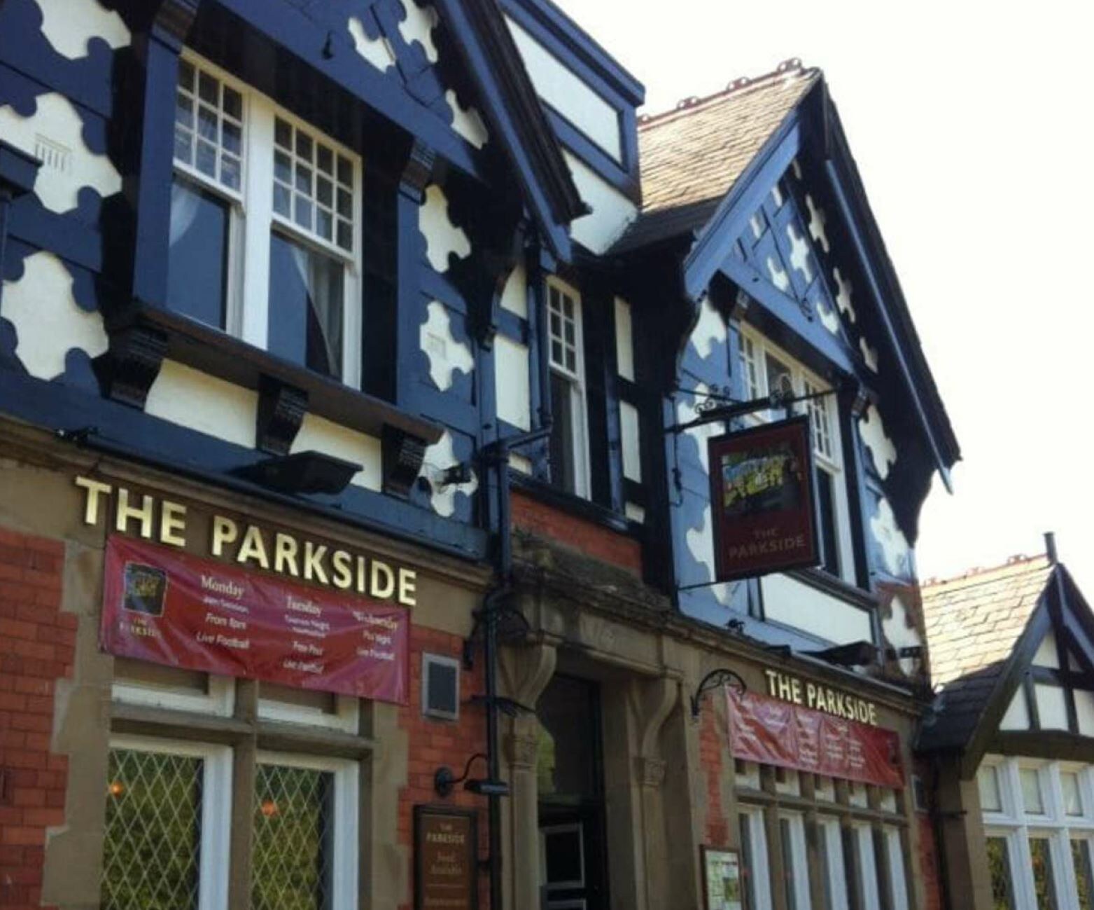 281 Bury Old Road, Manchester for sale Primary Photo- Image 1 of 1