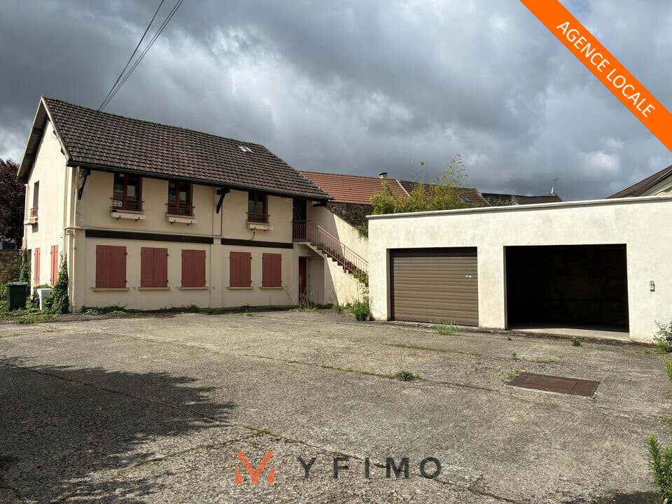 Office in Mézières-sur-Seine for sale Building Photo- Image 1 of 10