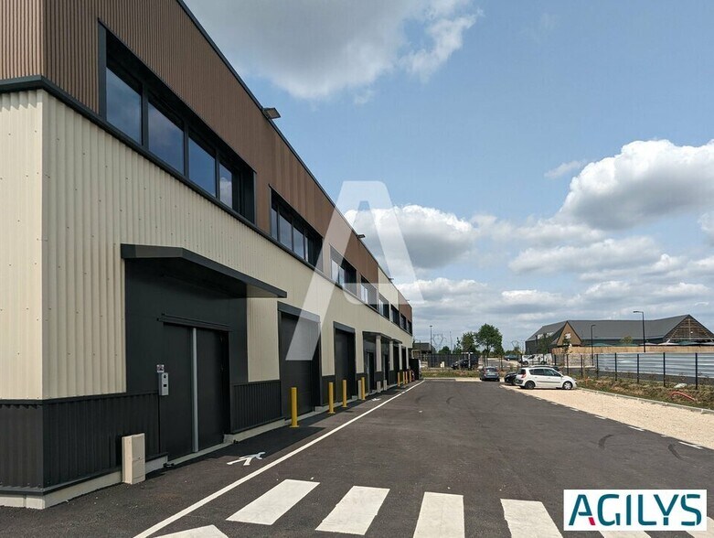 2-4 Rue Sébastienne Guyot, Marcoussis to rent - Building Photo - Image 2 of 14