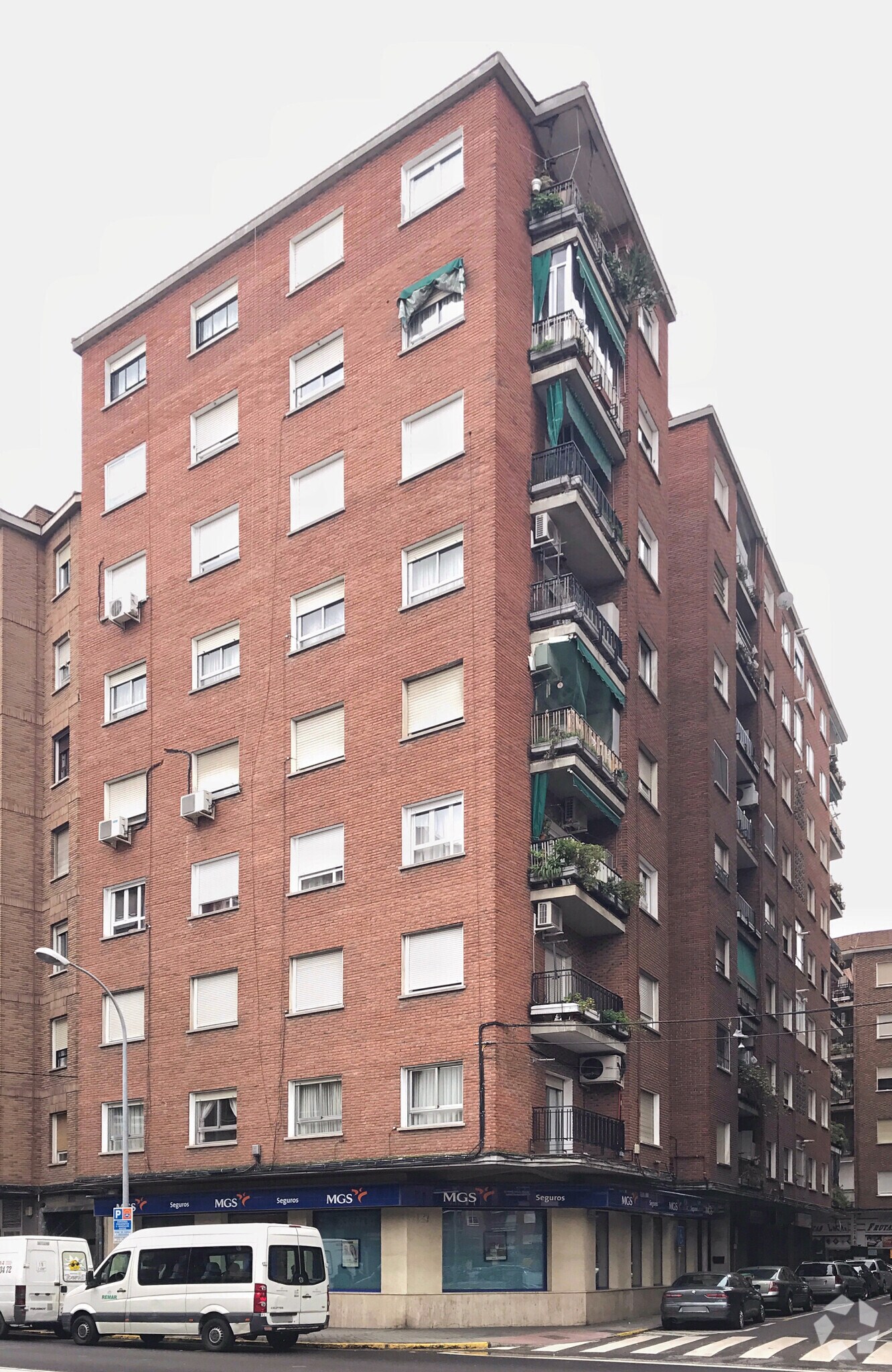 Calle Conde Peromoro, 1, Talavera de la Reina, Toledo for sale Primary Photo- Image 1 of 4