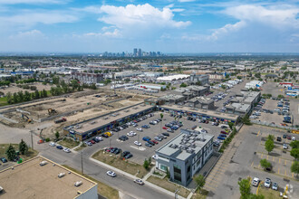 3131 27th St NE, Calgary, AB - aerial  map view