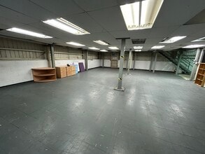 Bowen Industrial Estate, Aberbargoed to rent Interior Photo- Image 1 of 7
