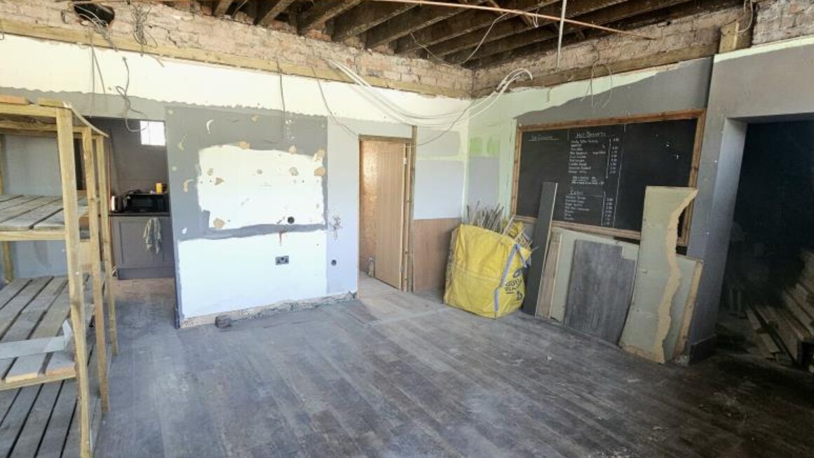 10-12 Wargrave Rd, Newton Le Willows to rent Interior Photo- Image 1 of 5