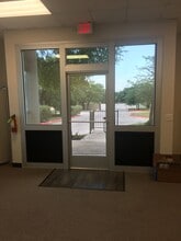 1101 Arrow Point Dr, Cedar Park, TX to rent Interior Photo- Image 1 of 7