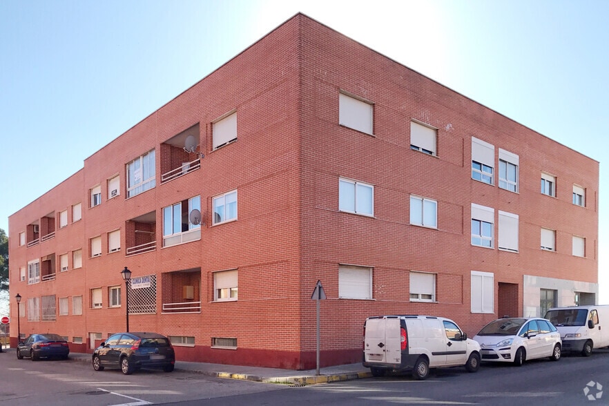 Calle Granja, 11, Seseña, Toledo to rent - Building Photo - Image 2 of 2
