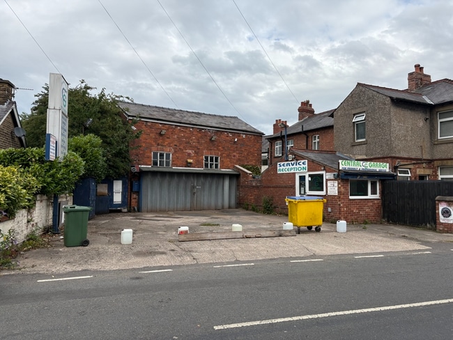 More details for 122 Westhead Road, Leyland - Industrial to Rent