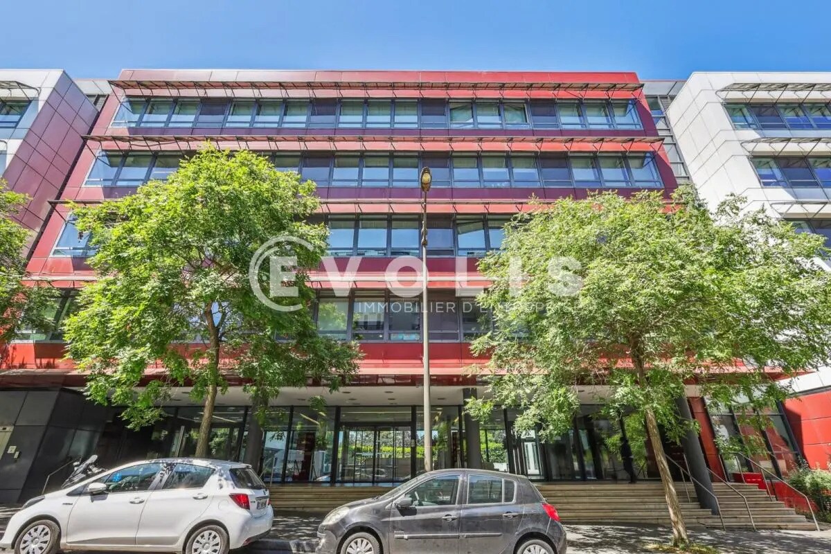 Office in Rosny-sous-Bois to rent Building Photo- Image 1 of 15