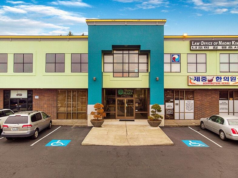 8811 S Tacoma Way, Tacoma, WA to rent - Building Photo - Image 2 of 21