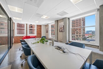 1031 S Broadway, Los Angeles, CA to rent Interior Photo- Image 2 of 13