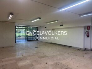 Retail in Esplugues de Llobregat, Barcelona to rent Interior Photo- Image 1 of 17