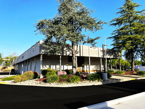 6705 Fair Oaks Blvd, Carmichael, CA for rent Building Photo- Image 1 of 8