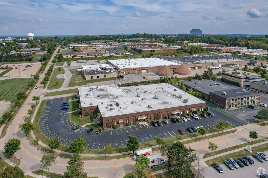 23400-23440 Commerce Park, Beachwood, OH for rent - Aerial - Image 1 of 10