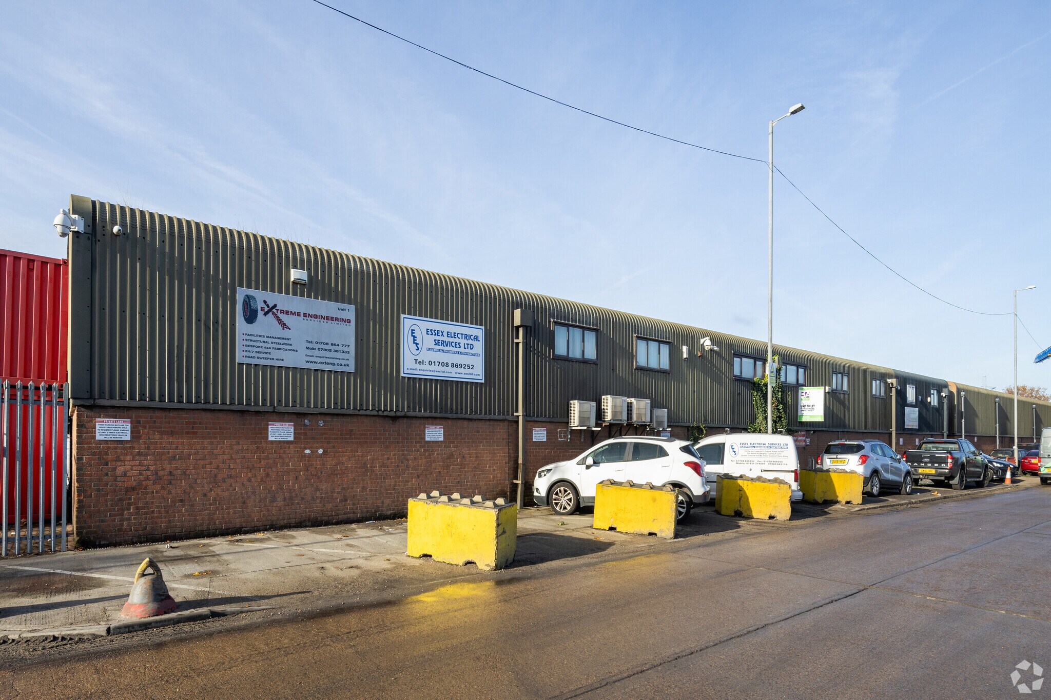 Purfleet Industrial Park, South Ockendon for sale Primary Photo- Image 1 of 1
