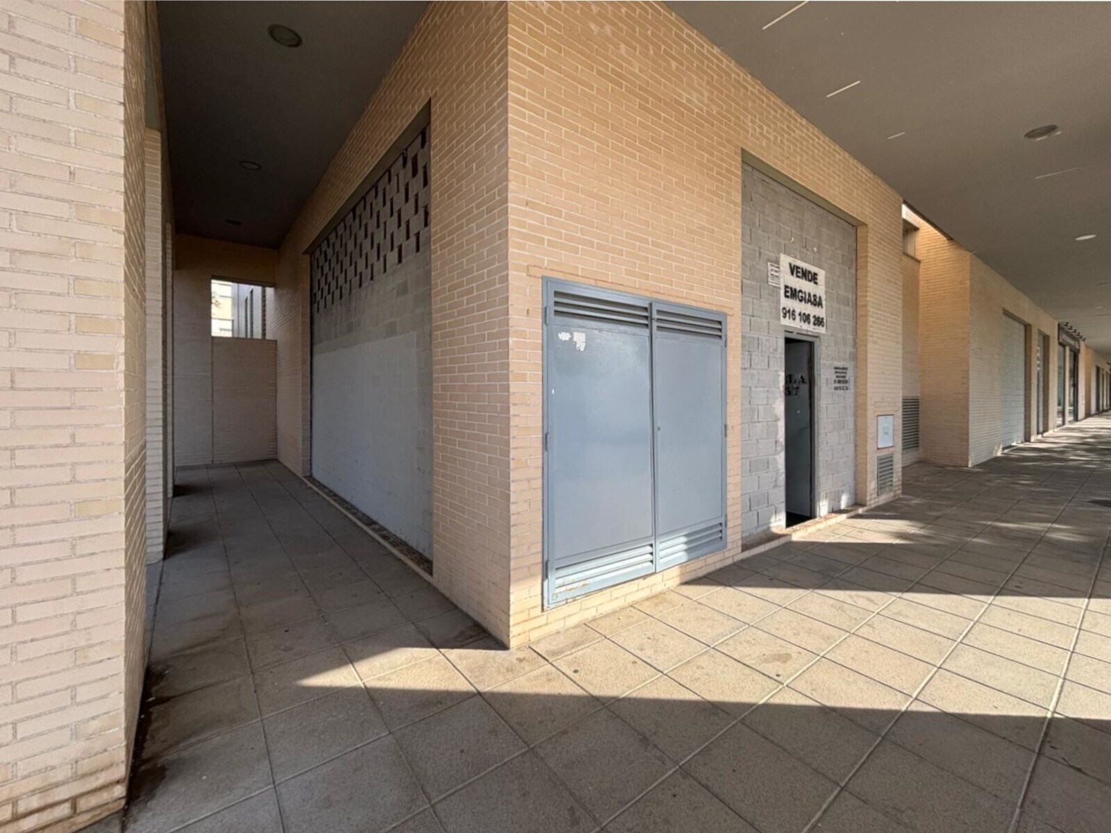 Retail in Alcorcón, Madrid to rent Building Photo- Image 1 of 4