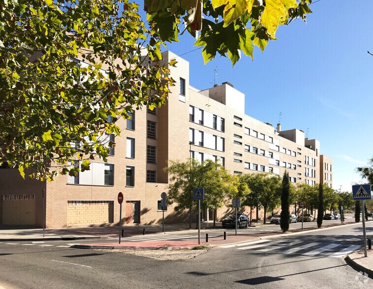 Avenida Claudio Coello, 1, Torrejón de Ardoz, Madrid for sale - Building Photo - Image 2 of 2