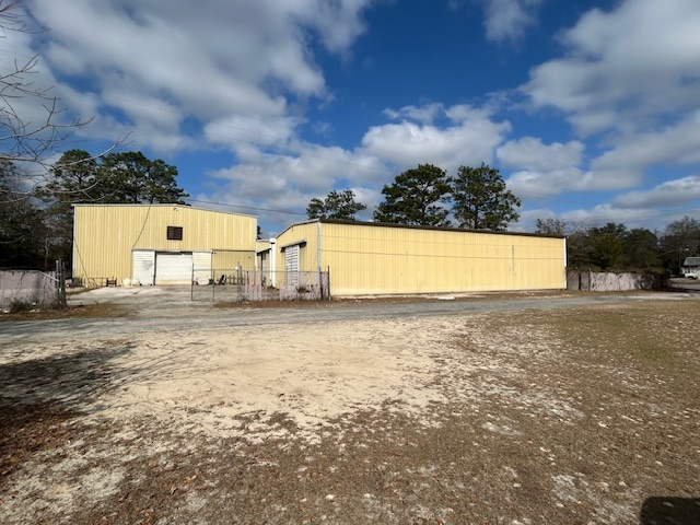 810 E Pine St, Jesup, GA for rent - Building Photo - Image 2 of 6