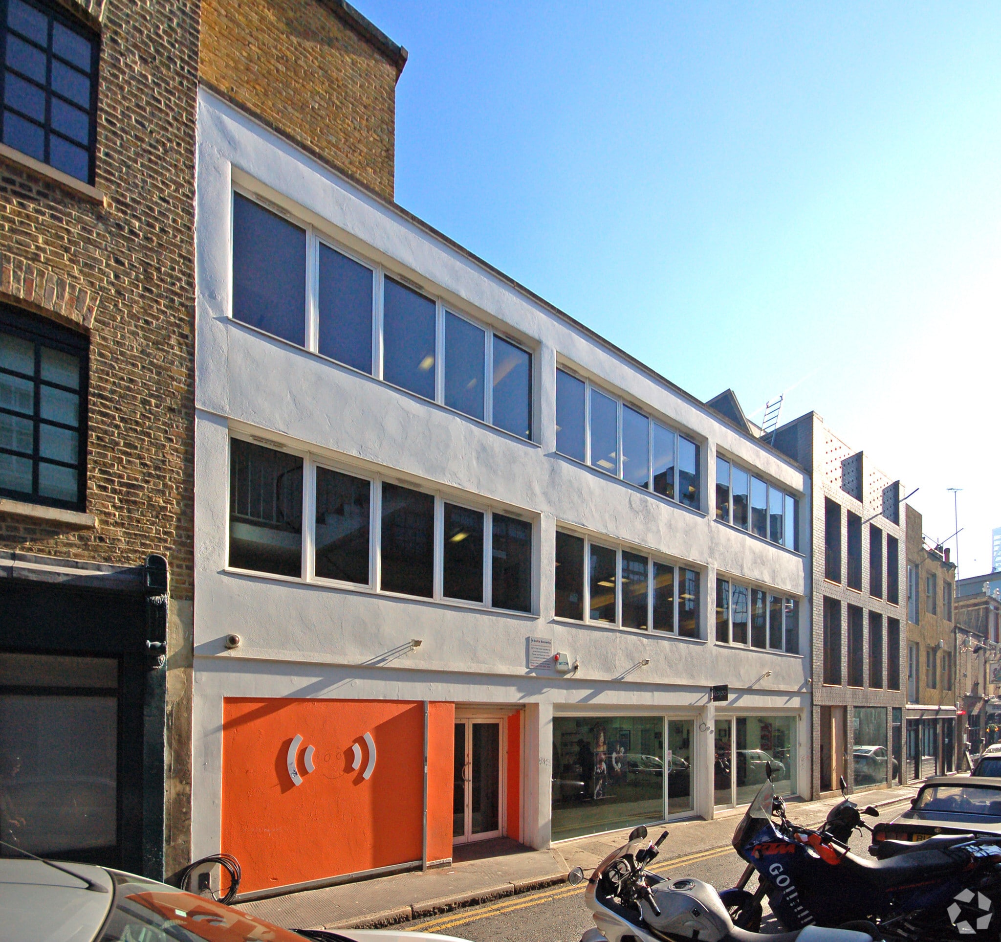 67 Charlotte Rd, London for sale Primary Photo- Image 1 of 3