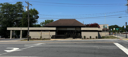 100 Church St, Central, SC for rent Building Photo- Image 1 of 16