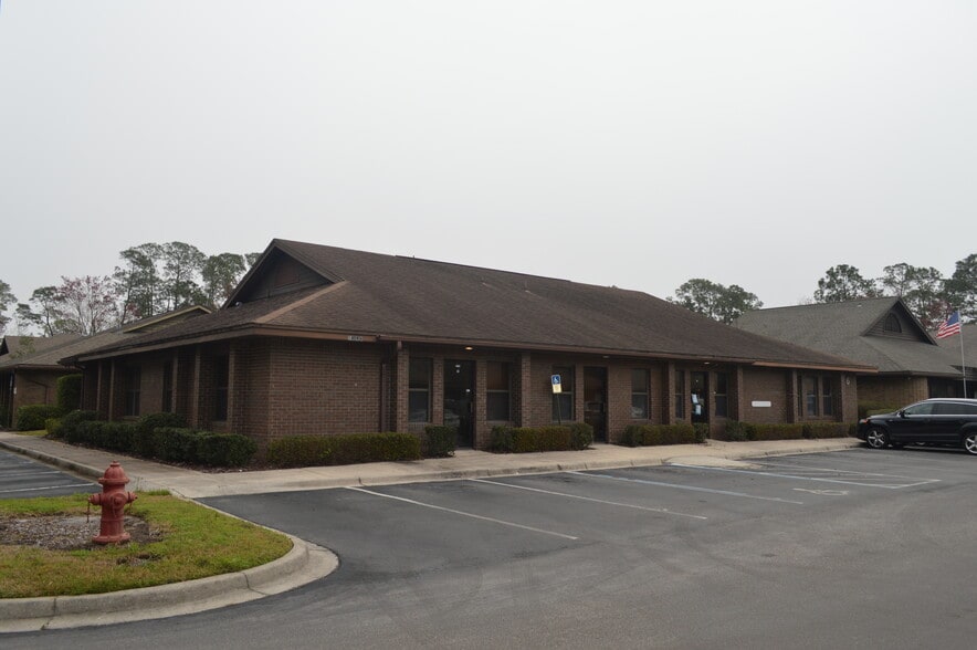 1409 Kingsley Ave, Orange Park, FL for rent - Building Photo - Image 2 of 7