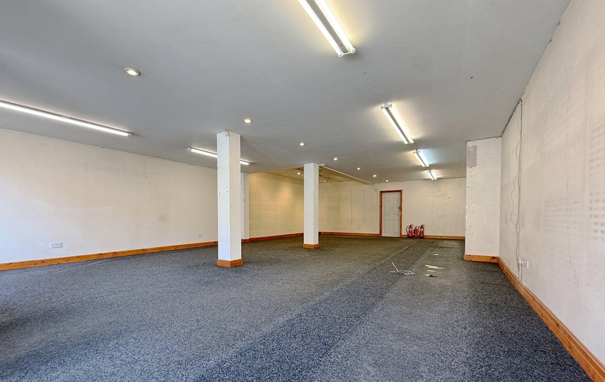 30-36 Stamford St, Altrincham to rent Interior Photo- Image 1 of 6