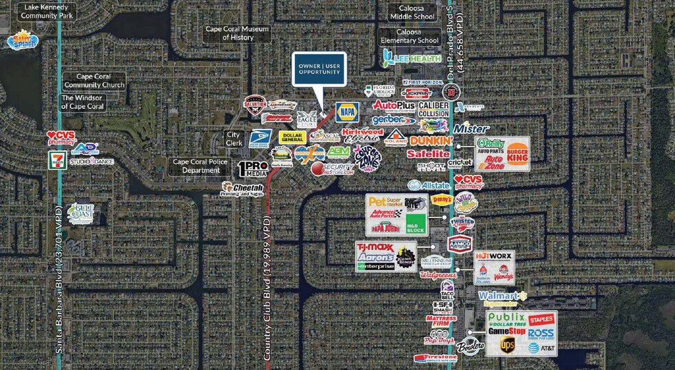 928 Country Club Blvd, Cape Coral, FL for sale - Building Photo - Image 2 of 4