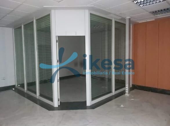 Retail in Huelva, Huelva for sale - Interior Photo - Image 3 of 3