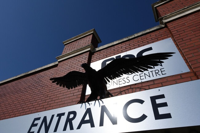 More details for Victoria St, Oldham - Industrial to Rent