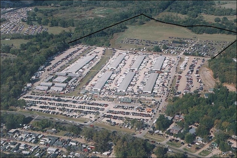 Old Mill Marketplace portfolio of 5 properties for sale on LoopNet.co.uk Building Photo- Image 1 of 2