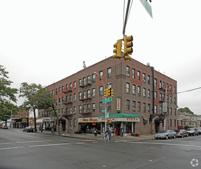 95-02-95-12 37th Ave, Jackson Heights, NY for sale - Building Photo - Image 3 of 4