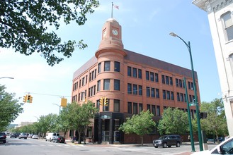 102 W Front St, Traverse City, MI for sale Building Photo- Image 1 of 1