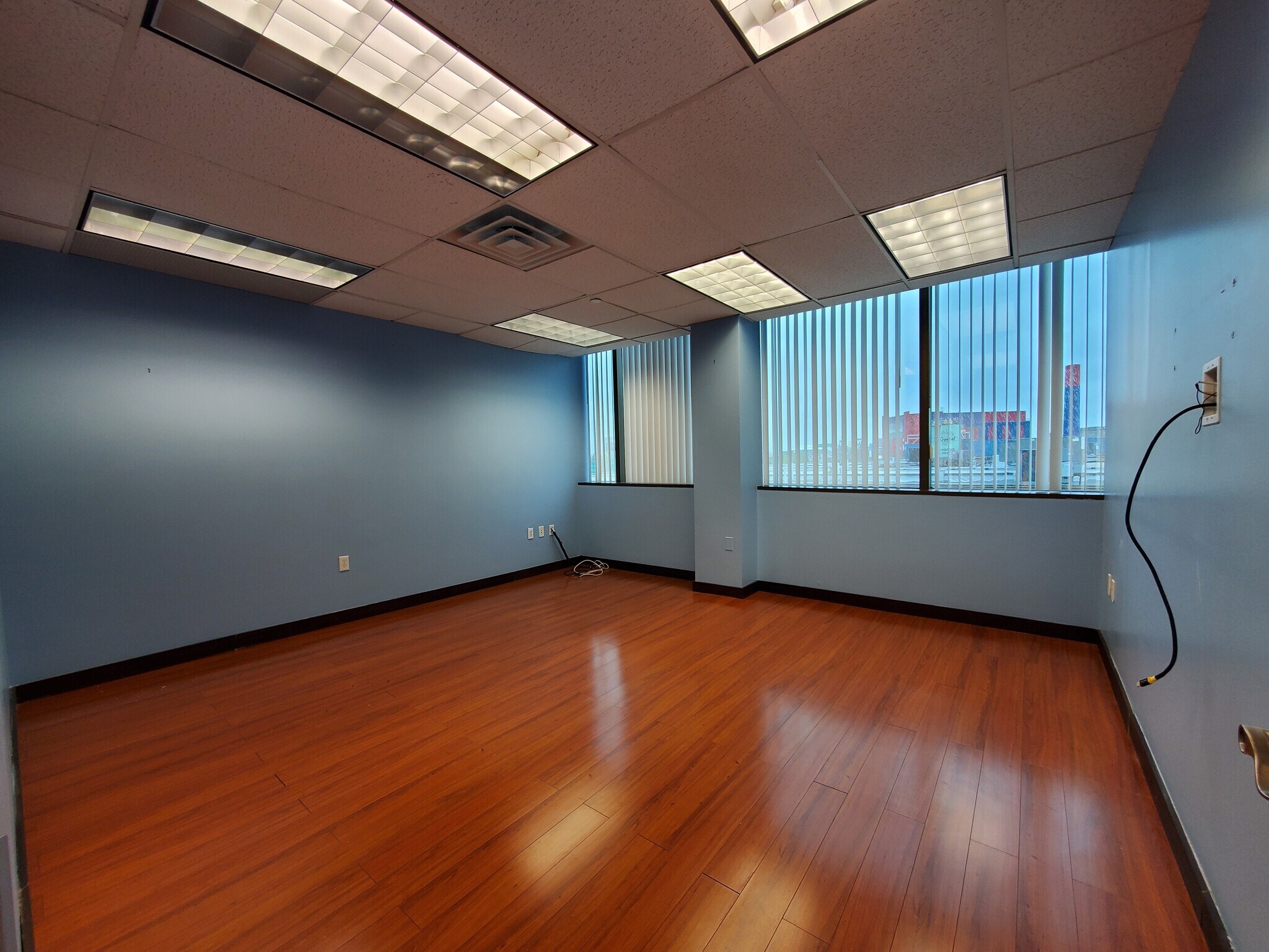 3056 Whitestone Expy, Flushing 11354 Office for Rent