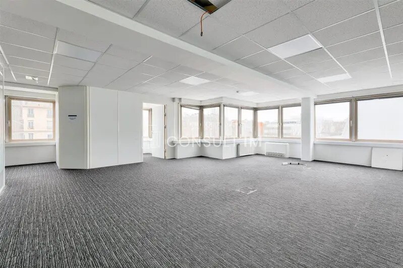 Office in Malakoff to rent - Interior Photo - Image 3 of 8