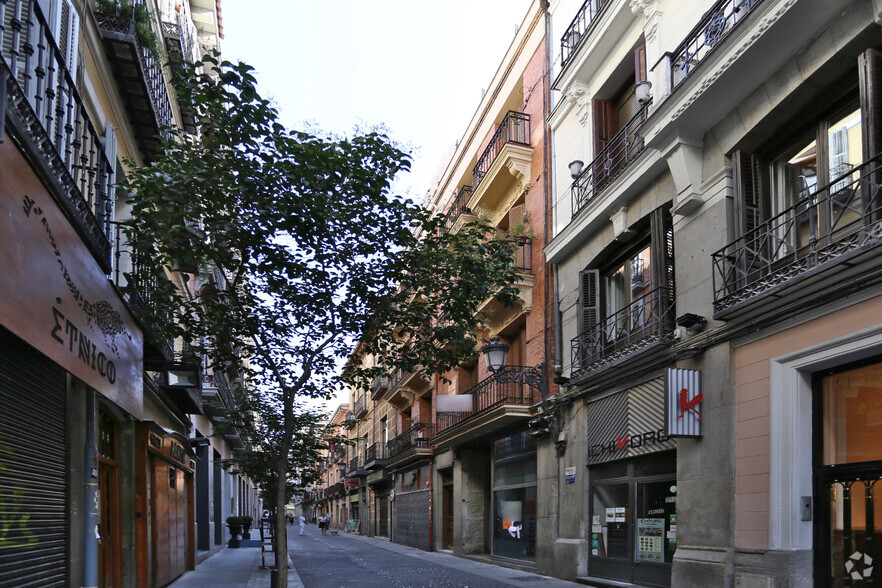 Calle de Echegaray, 9, Madrid, Madrid for rent - Building Photo - Image 2 of 2