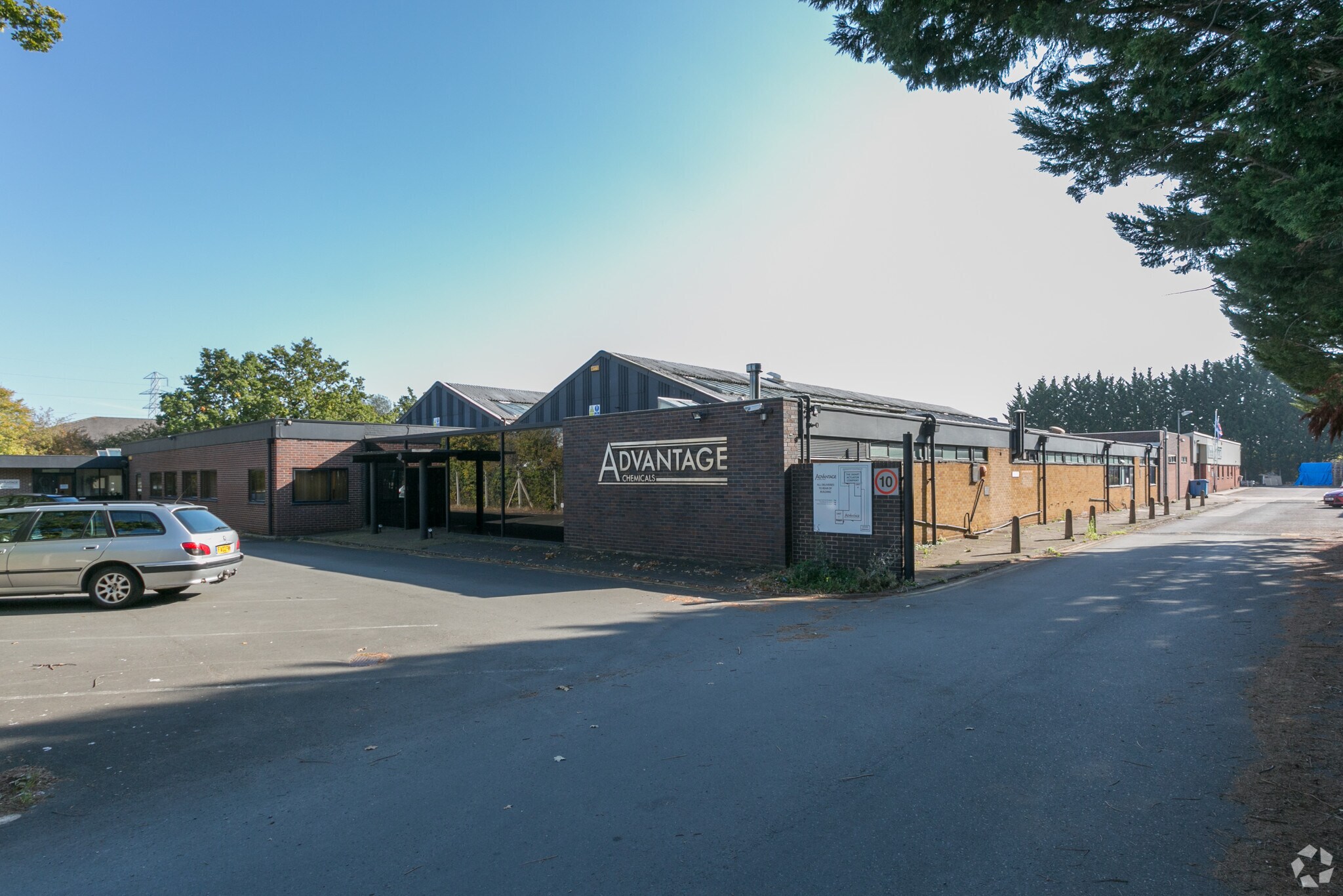 Spring Ln S, Malvern for sale Primary Photo- Image 1 of 1