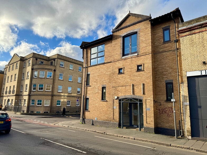 1 Dover St, Cambridge for sale - Building Photo - Image 3 of 5