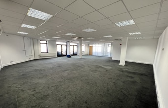 1-40 The Boardwalk, Portsmouth to rent Interior Photo- Image 2 of 2