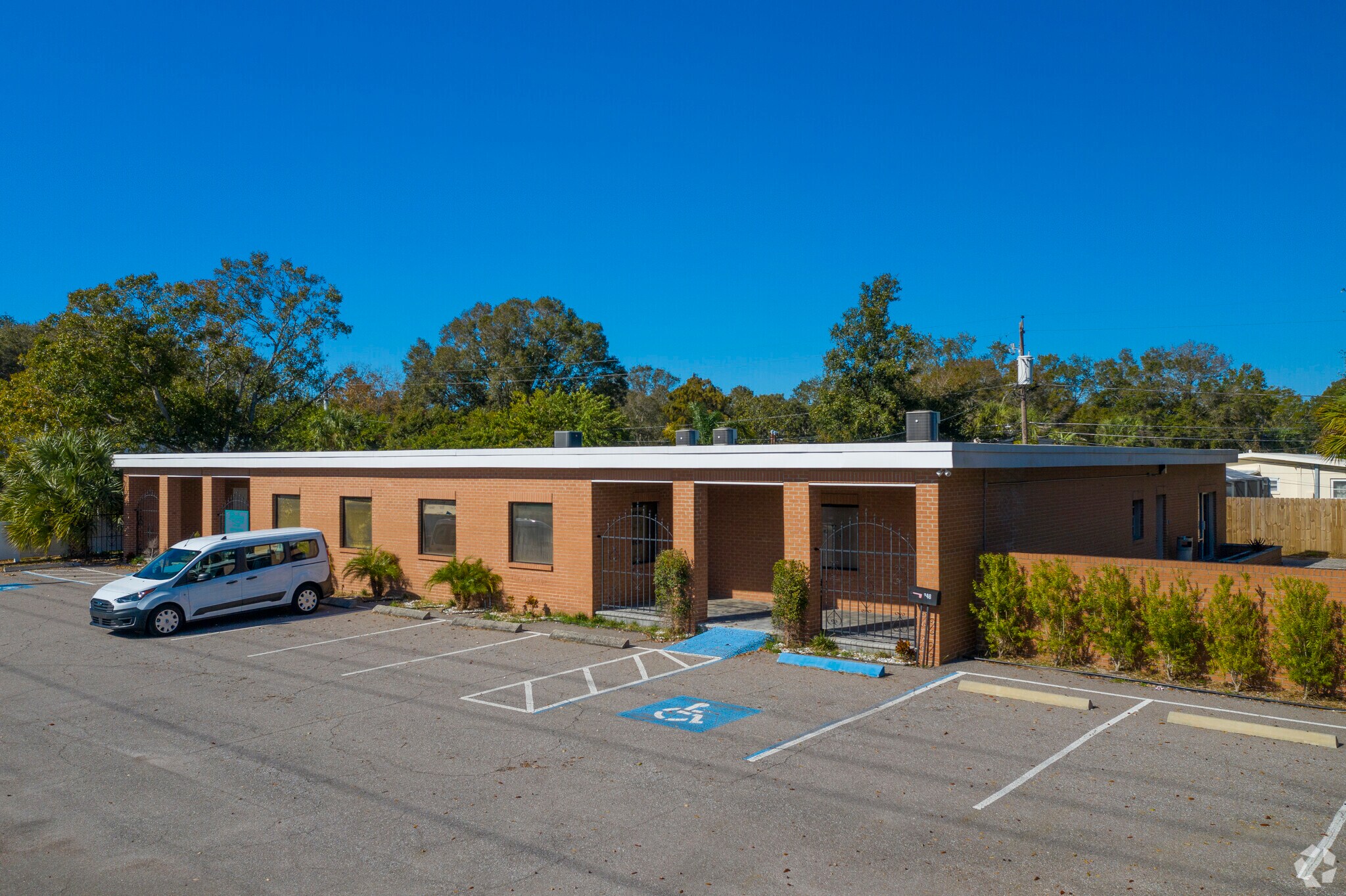 3080 E Bay Dr, Largo, FL for sale Primary Photo- Image 1 of 1