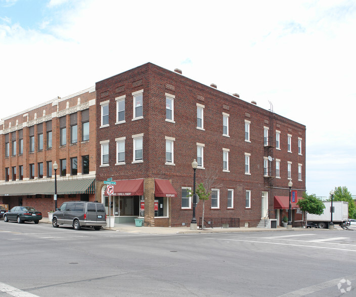 101 N Main St, Independence, MO for sale - Primary Photo - Image 1 of 1