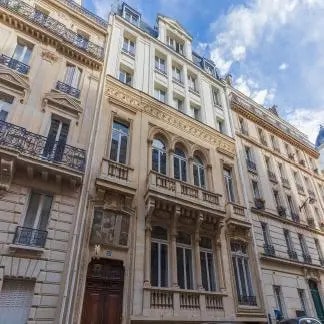 Location Bureaux 100 m² - Photo 1
