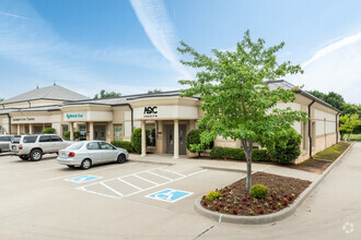 620-650 24th Ave SW, Norman, OK for rent Building Photo- Image 1 of 22