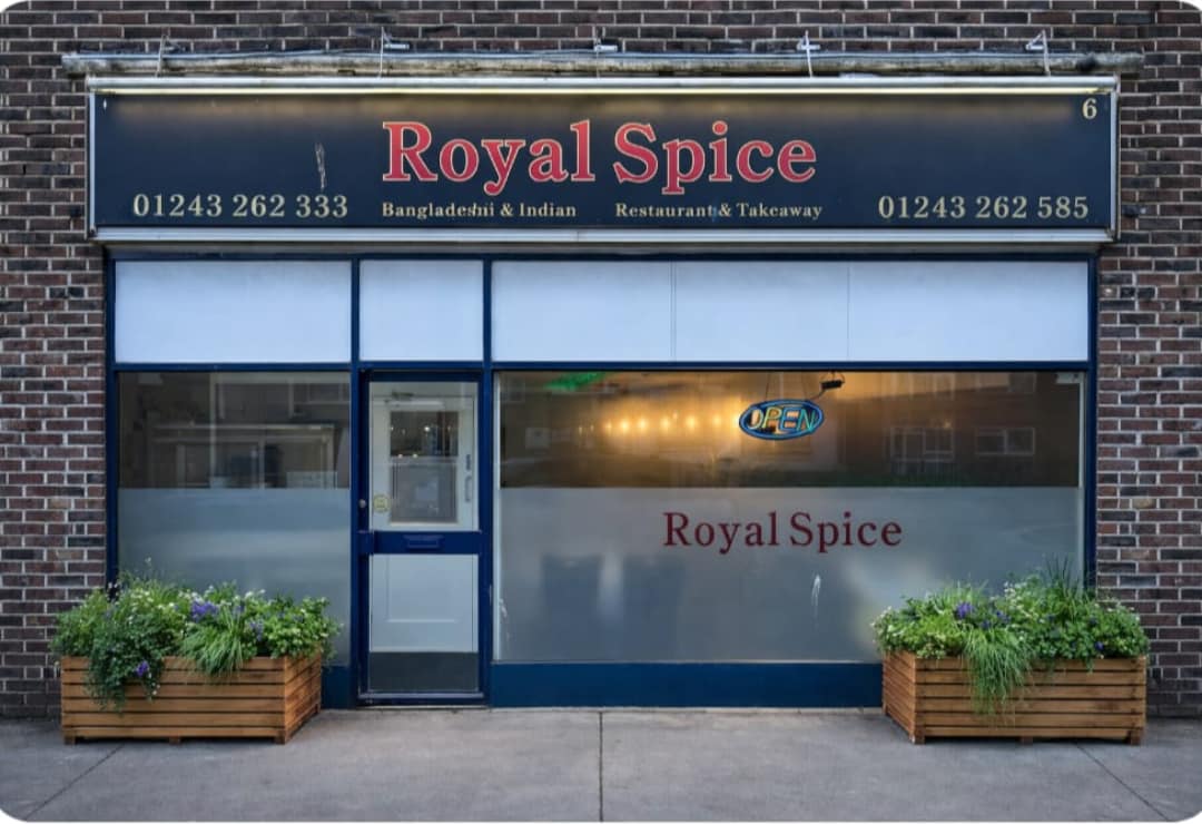 The Parade, Bognor Regis to rent Building Photo- Image 1 of 12