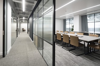 2 Seething Ln, London to rent Interior Photo- Image 2 of 5