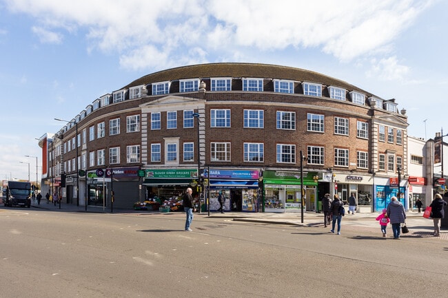 More details for 95-109 High St, Slough - Office to Rent