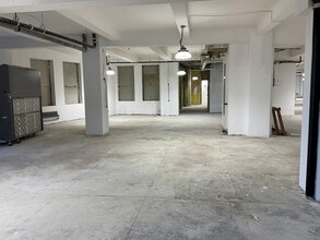 111 John St, New York, NY for rent Building Photo- Image 2 of 4